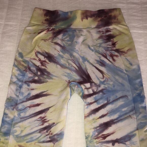 Tory Burch Sport M Tie Dye Seamless Cropped Chevron Leggings - Picture 8 of 11